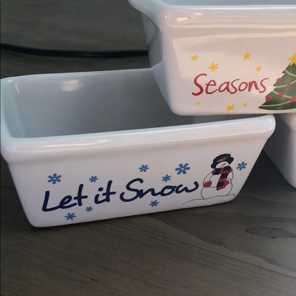 3 Holiday Theme Baking Dishes Bakeware